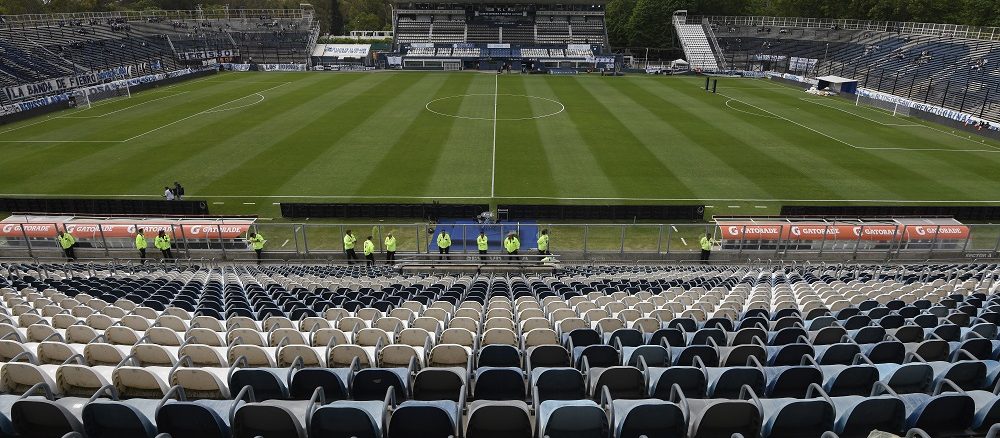 Gimnasia y Esgrima La Plata v River Plate - Copa de la Liga Profesional 2023 Estadio Juan Carmelo Zerillo