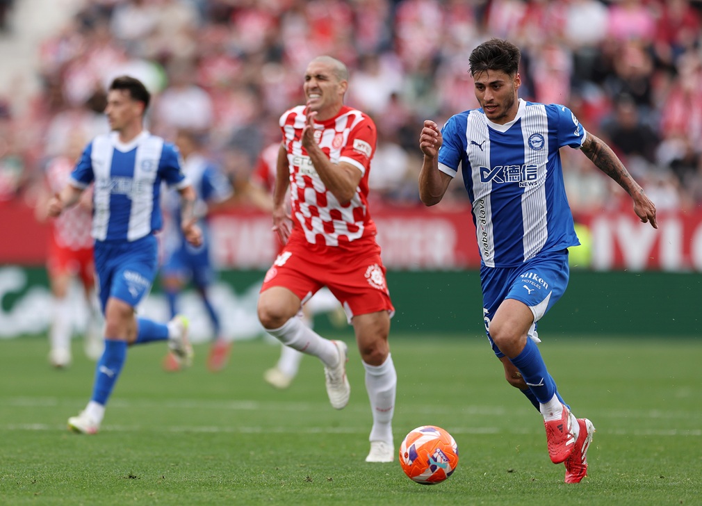 El Alavés de Coudet ganó un partido clave ante el desinflado Girona