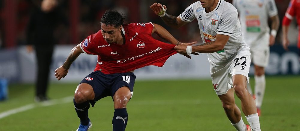 Independiente v Boston River - Copa CONMEBOL Sudamericana