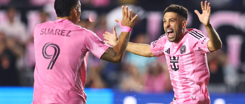 Jordi Alba junto a Luis Suárez en Inter Miami Jordi Alba celebra su gol con Inter Miami