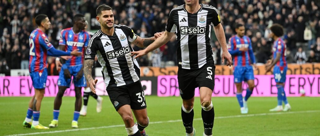 Newcastle United FC v Crystal Palace FC - Premier League