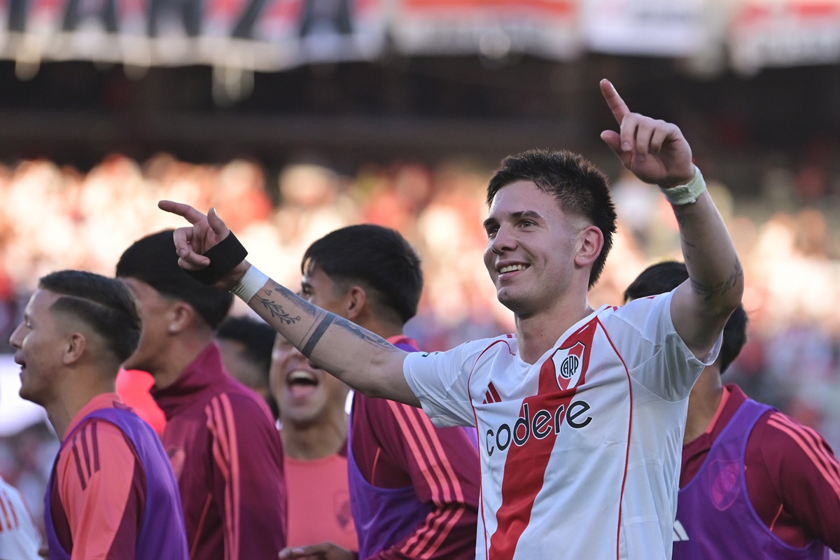 Franco Mastantuono frenó todo y espera sólo por la oferta de Real Madrid