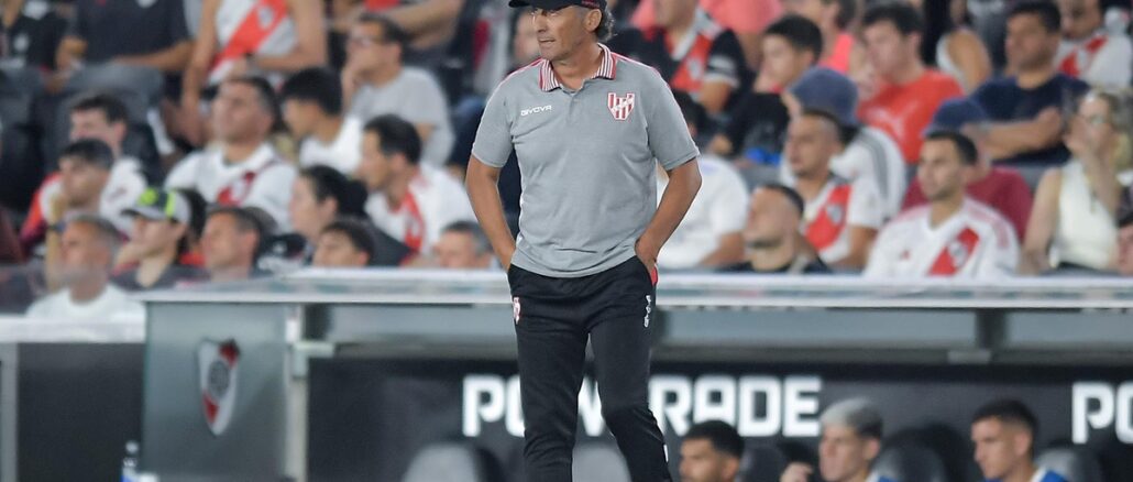 Pedro Troglio suena como entrenador en Banfield