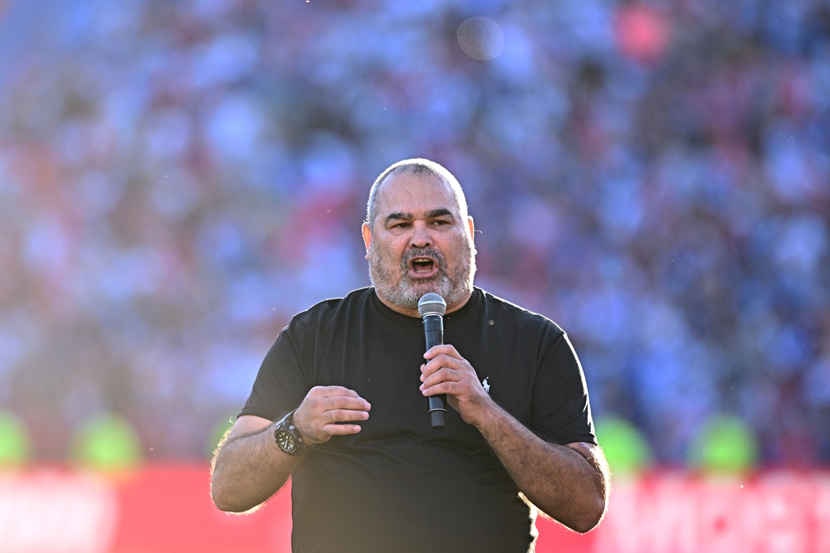 José Luis Chilavert apuntó contra Alfaro: «Platón y Sócrates nunca jugaron al fútbol» y «falta trabajo»