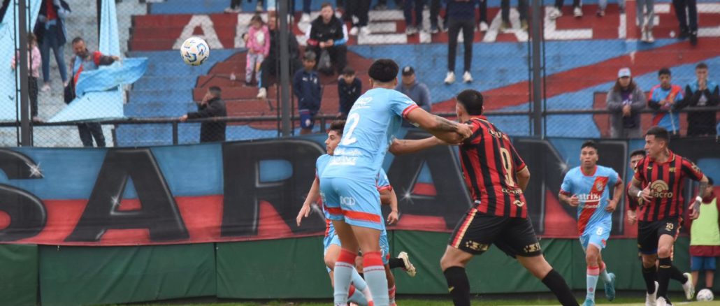 Arsenal sigue sin ganar y apenas empató Arsenal sigue sin ganar en el año