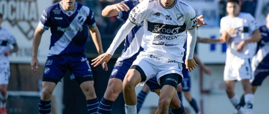 All Boys y Alvarado empataron uno a uno en Floresta.