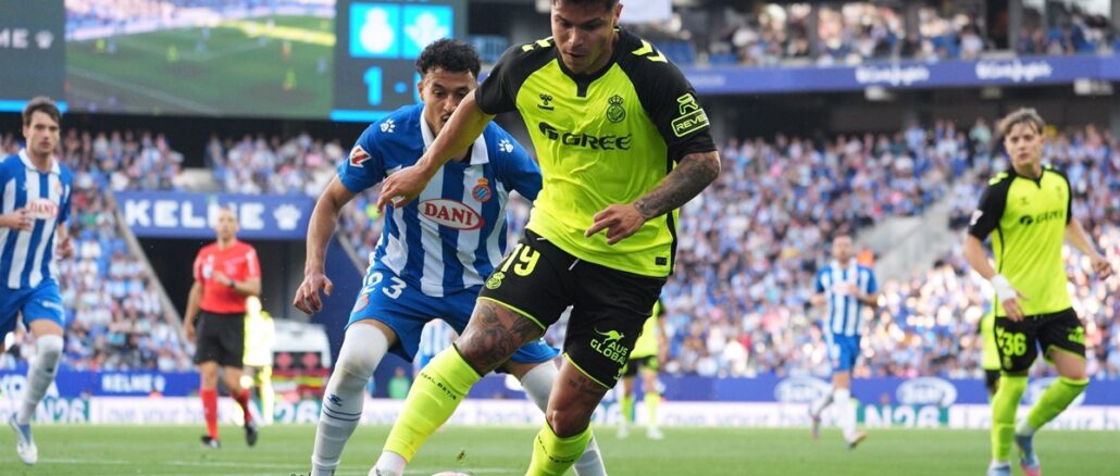 Betis remontó con épica