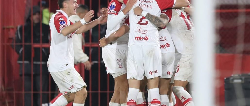 Huracán venció a Corinthians y lo eliminó de la Sudamericana