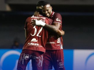 Mushuc Runa finalizó primero y derrotó a Palestino