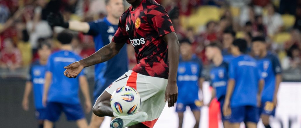 Manchester United perdió en su primer partido de post temporada Manchester United perdió un amistoso contra un combinado del sudeste asiático y ahora se enfrentará a Hong Kong