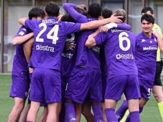 Gran susto para la sub 18 de Fiorentina por un rayo que cayó en Florencia