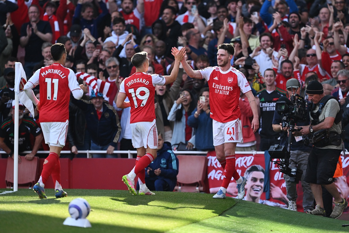 Arsenal se despidió de su público con triunfo