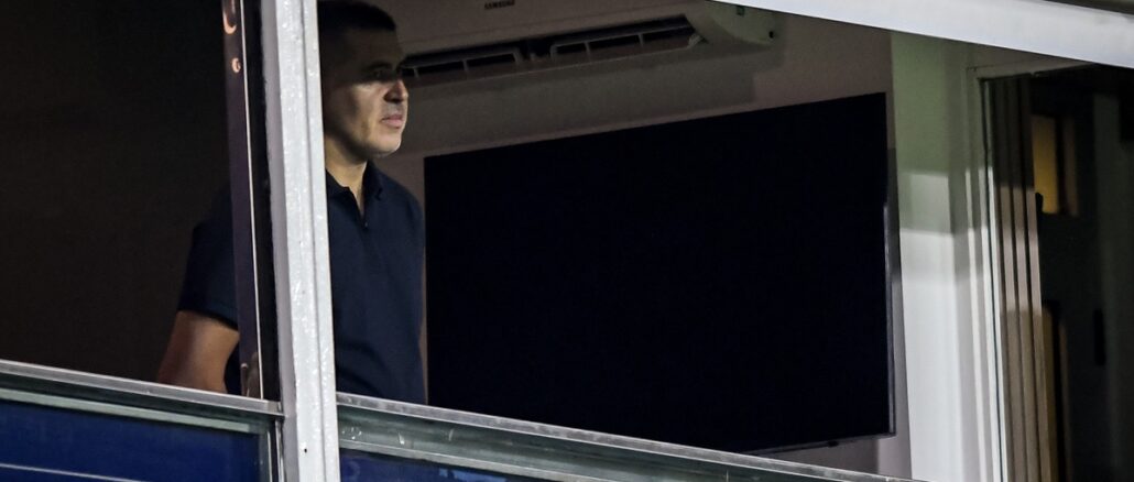 La Bombonera cantó contra Riquelme