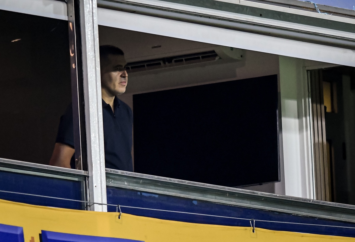 La Bombonera cantó contra Riquelme