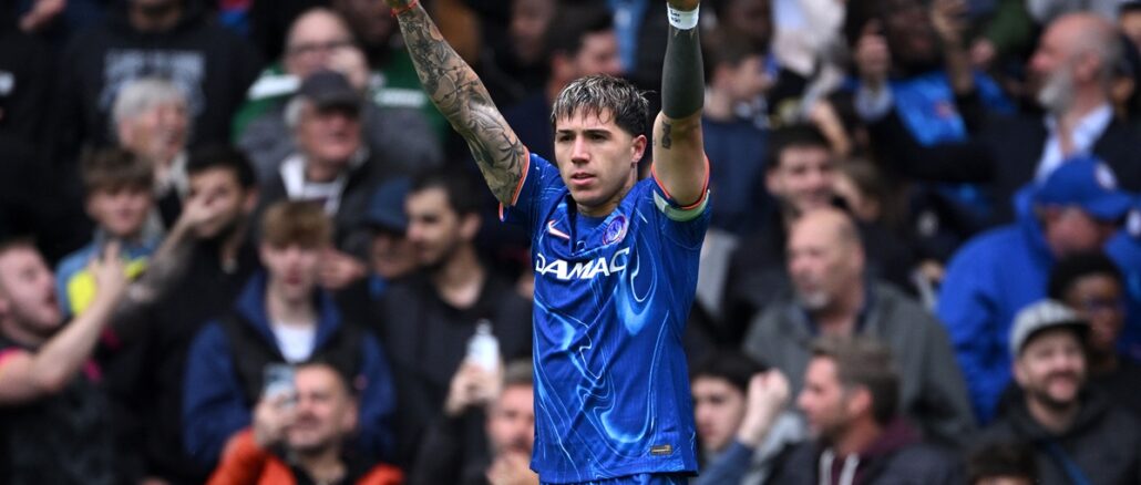 Enzo Fernández marcó ante Liverpool