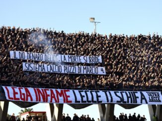 Lecce desafía a la Serie A con carteles
