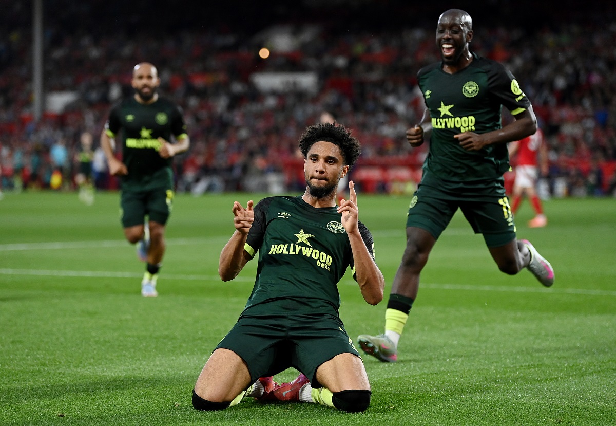 Brentford sorprende al Nottingham Forest y le hace un favor al Chelsea, City y Newcastle