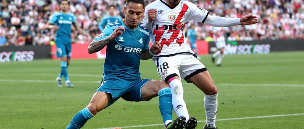 Betis remontó en Vallecas