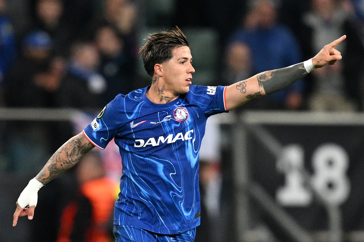 Enzo Fernández empató la final con su gol 15 para Chelsea