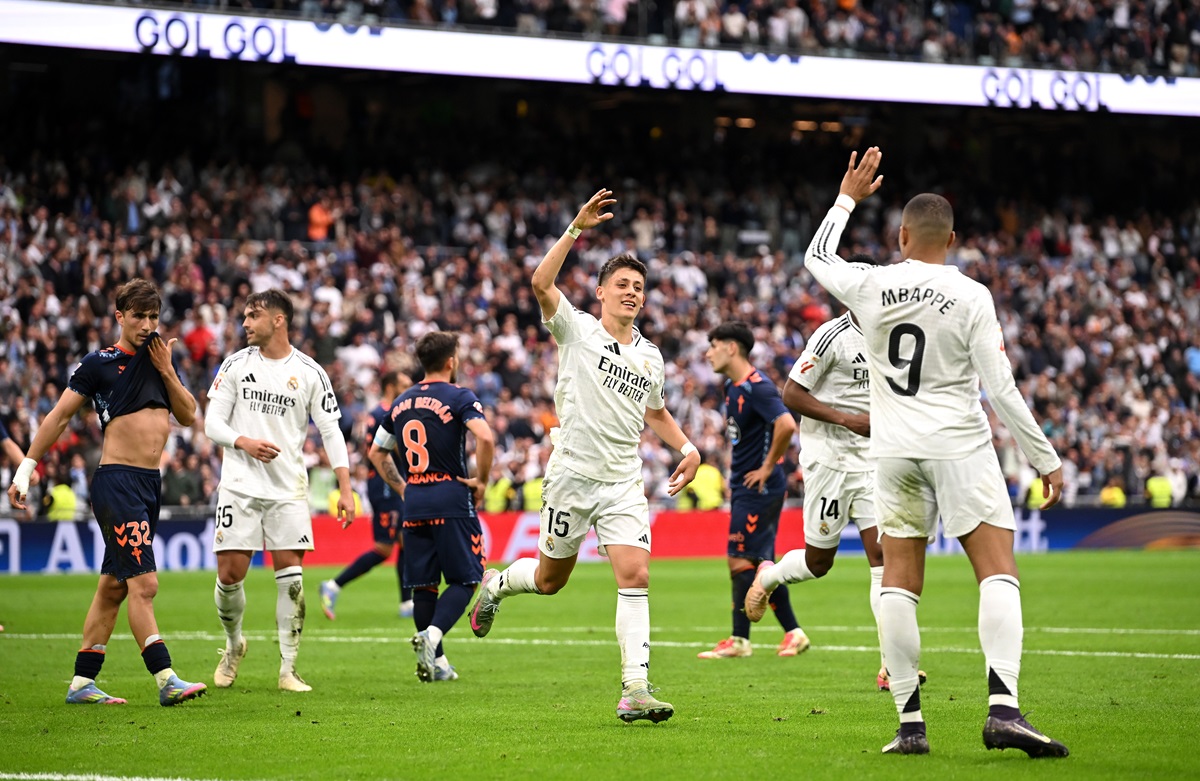 Real Madrid venció a Celta y quedó a 4 puntos del Barcelona, su rival del próximo domingo