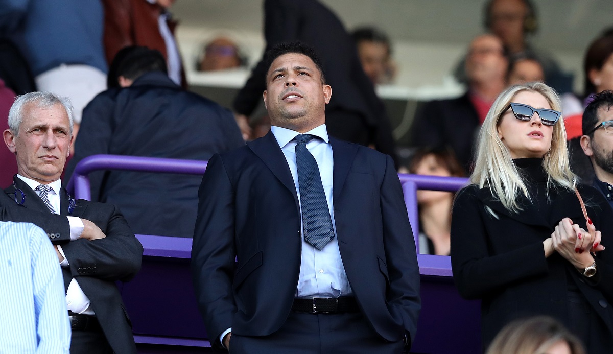 Ronaldo Nazario vendió al Valladolid y se aleja del Fútbol Español