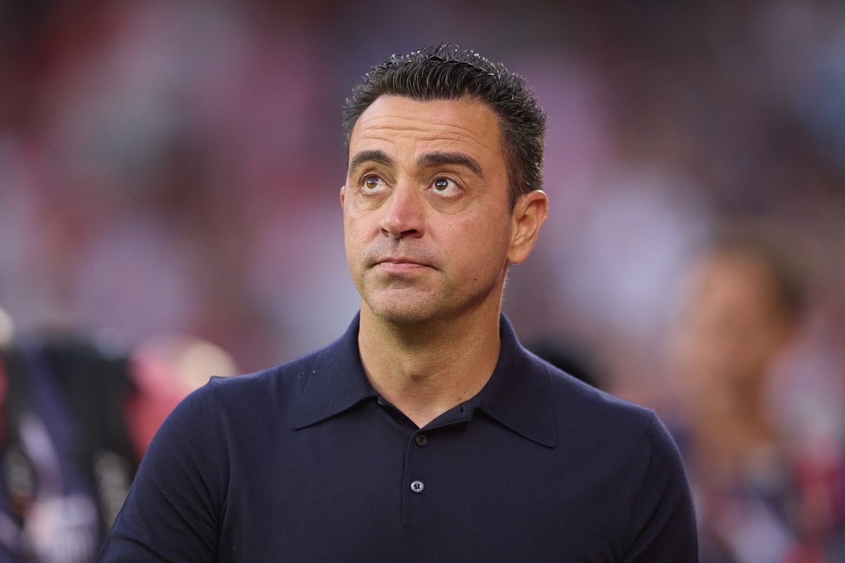Xavi: «Me encantaría dirigir en la Premier League, la presión en España es muy difícil»
