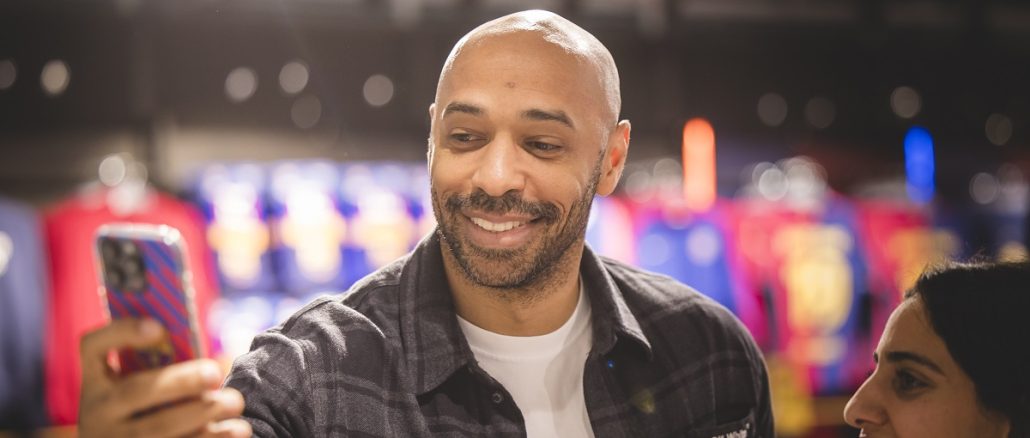 Thierry Henry Thierry Henry se refirió al presente del Arsenal y lo comparó con el Manchester United