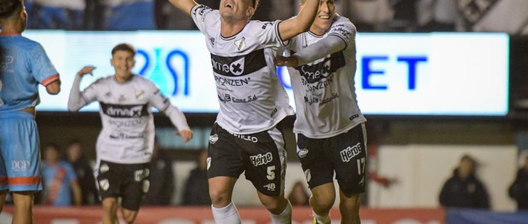 All Boys venció a Arsenal en un duelo clave por la permanencia.