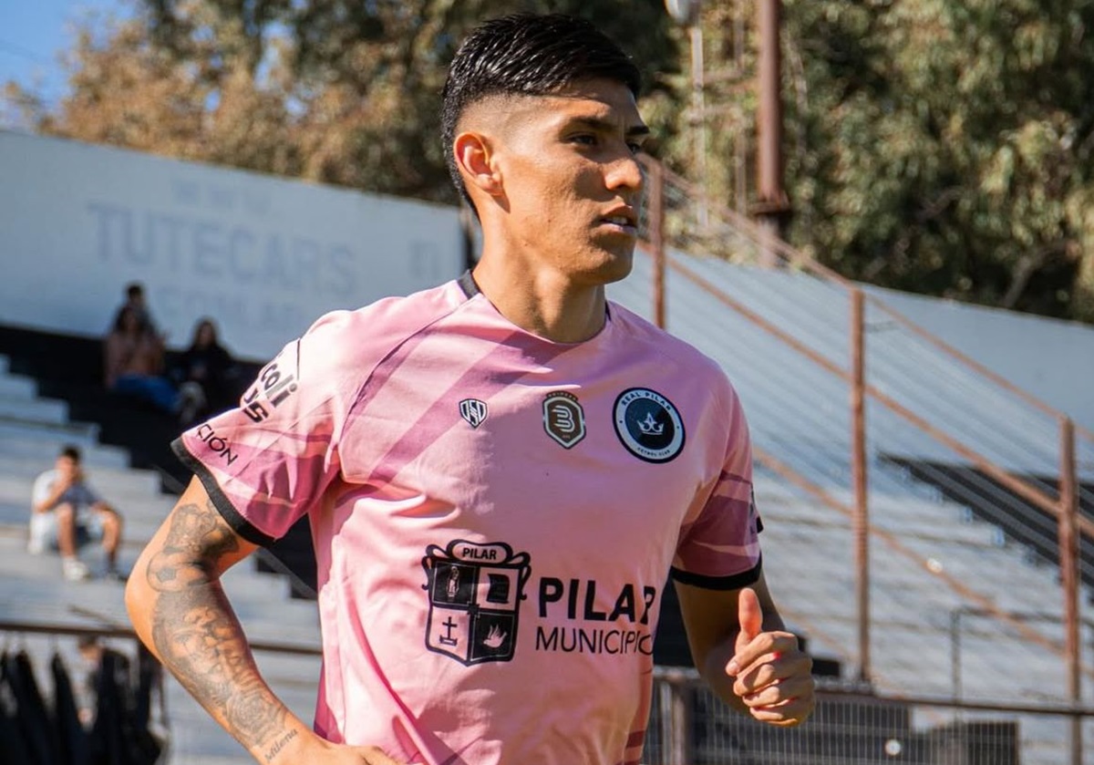Fue libertado Dylan Vergara, el jugador detenido por error de Real Pilar