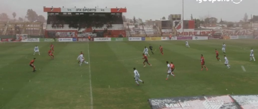 Deportivo Maipú y San Miguel juegan bajo nieve en Mendoza