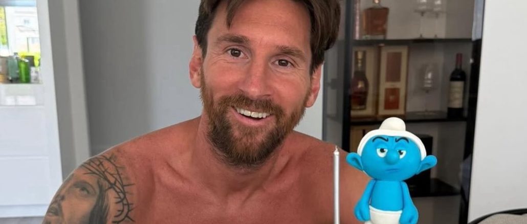 Lionel Messi llegó a los 38 años y le hicieron una torta con motivo de los Pitufos