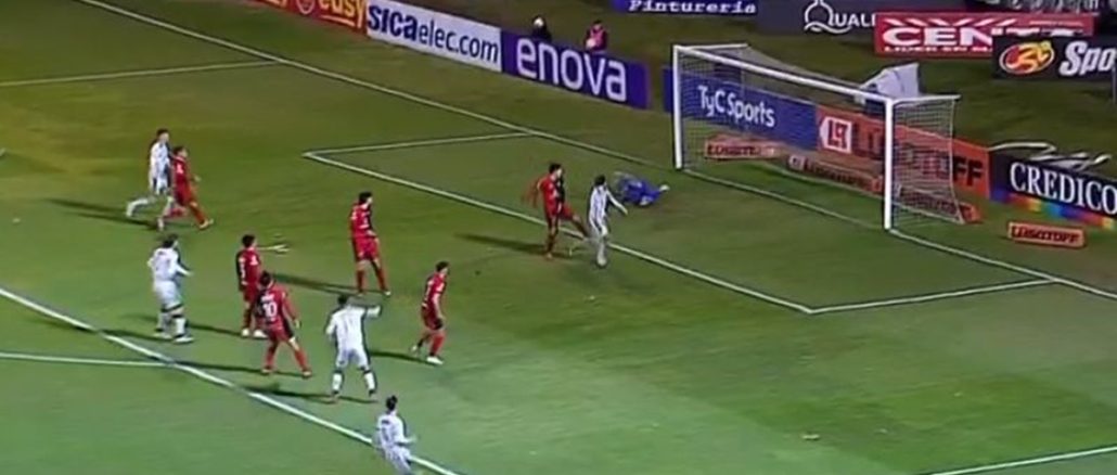 Nueva Chicago se impuso ante Colón de Santa Fe Ganó Nueva Chicago y profundizó la crisis de Colón