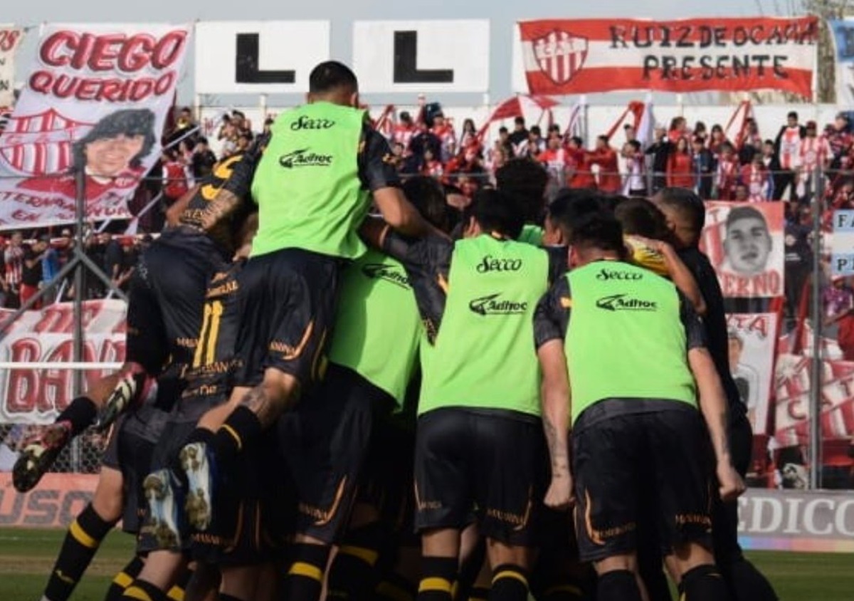 Mitre profundizó la crisis de Talleres en Remedios de Escalada