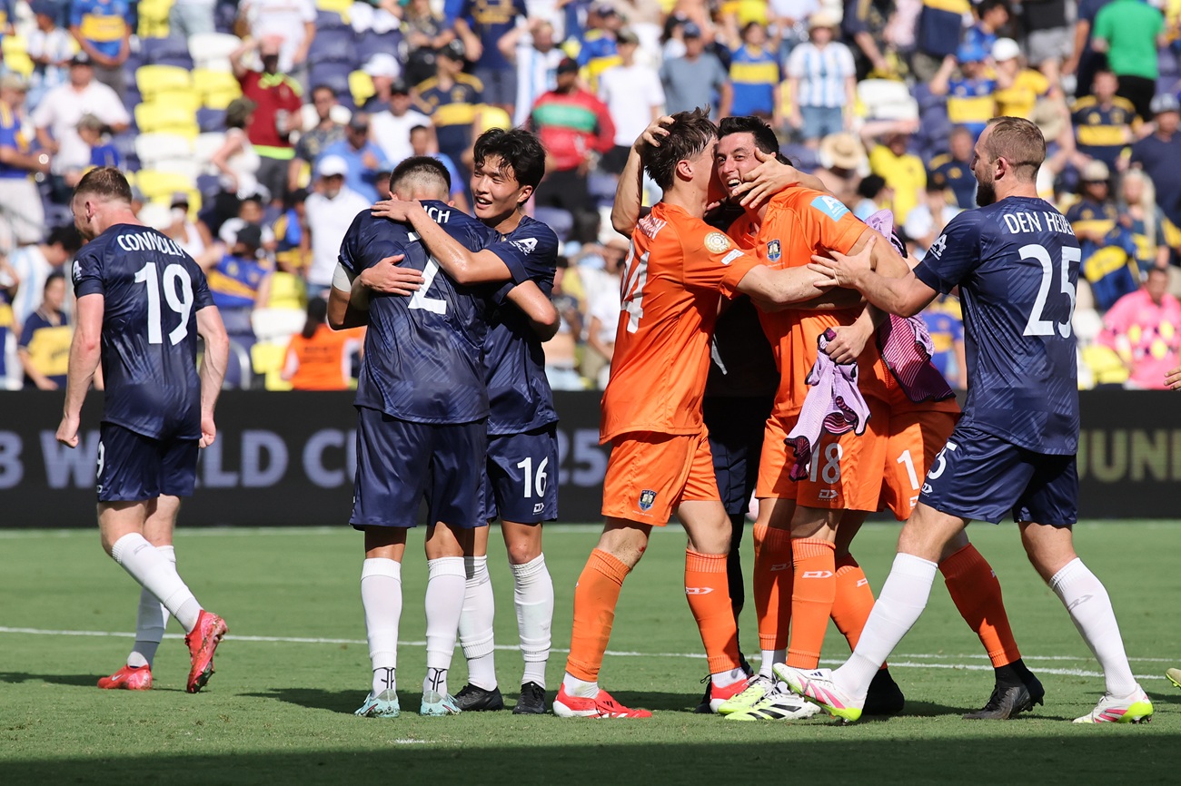 Arquero de Auckland City pidió vacaciones para jugar con Boca