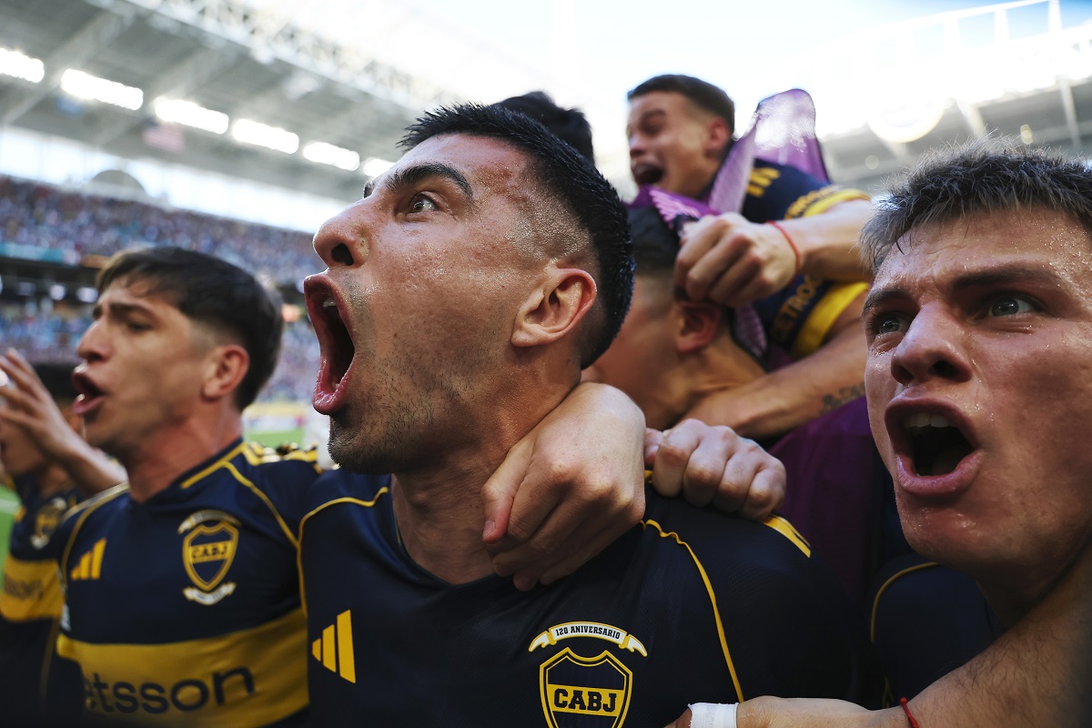 Boca sorprendió al Benfica en una ráfaga con goles de Merentiel y Battaglia