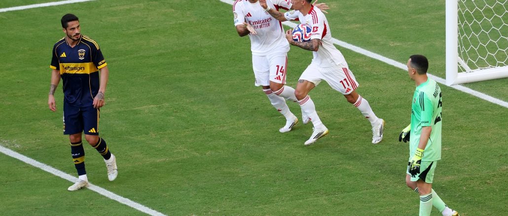 Ángel Di María Ángel Di María descontó un golazo de penal para el Benfica
