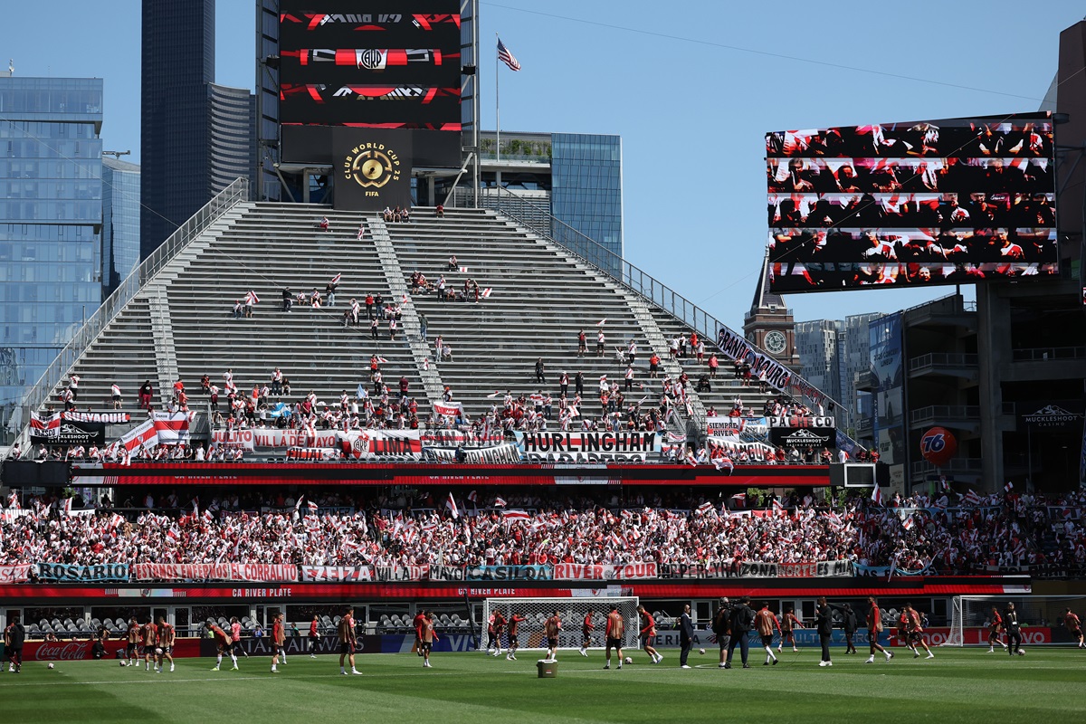 River y Urawa Red Diamonds juegan en Seattle con una cancha semi vacía