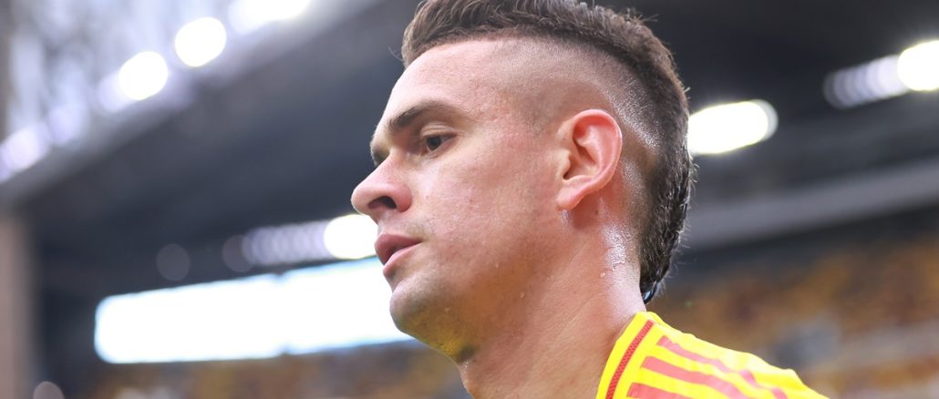 Rafael Santos Borré fue ofrecido tanto a Racing como a Independiente en el fútbol grande de Argentina