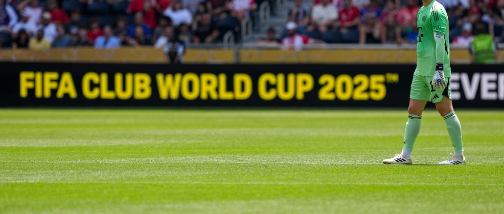 Manuel Neuer aplaudió a los hinchas de Boca tras la victoria del Bayern Munich.