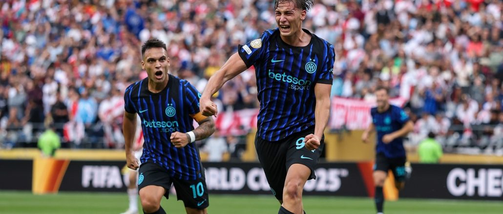 Francesco Esposito Francesco Esposito se estrenó en redes de Inter