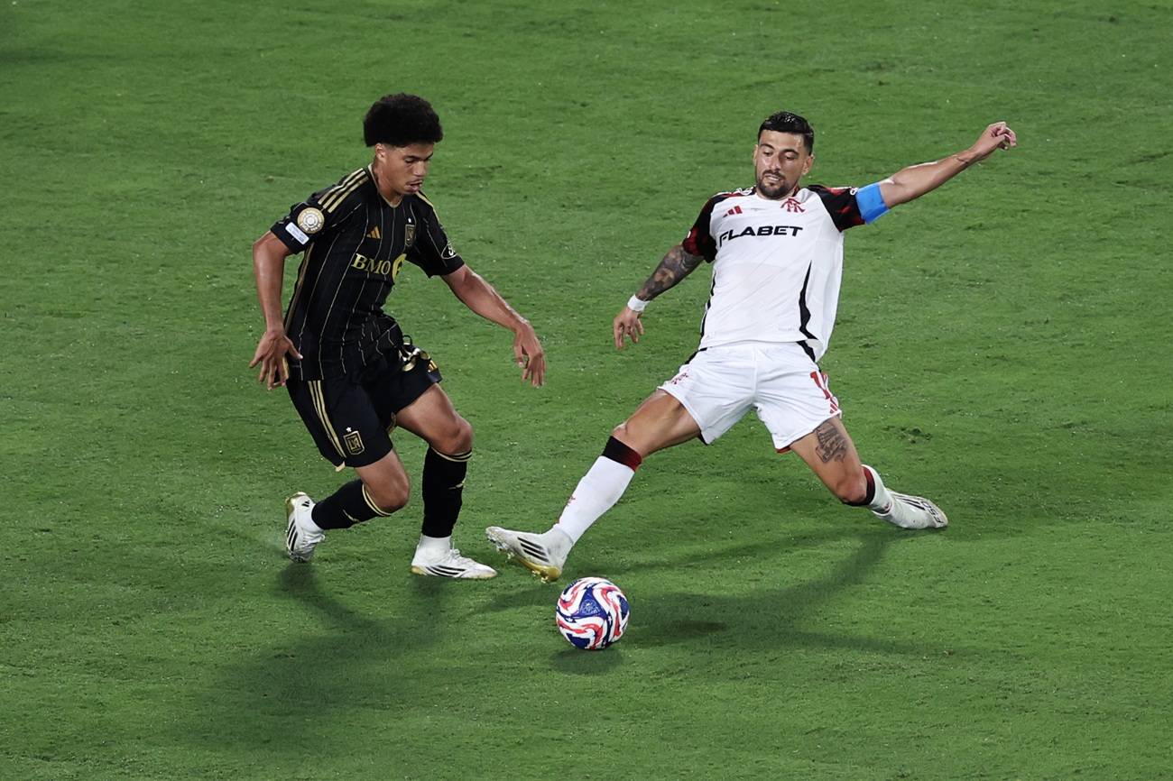 Flamengo igualó ante Los Angeles con la mente puesta en Bayern Múnich