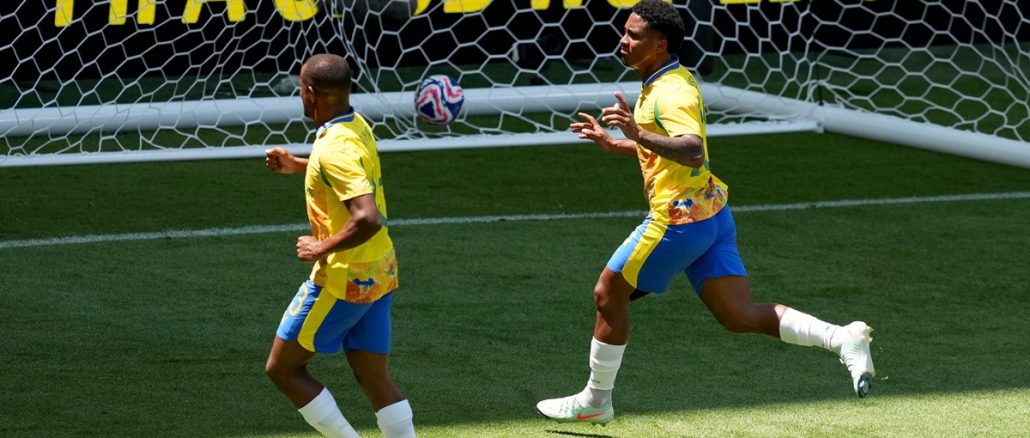 Mamelodi Sundowns sorprende a Borussia Dortmund Golazo de Mamelodi Sundowns a Borussia Dortmund en el Mundial de Clubes