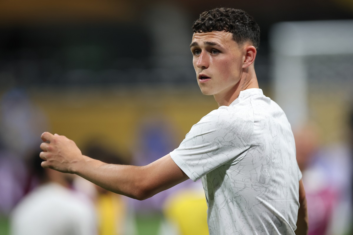 Phil Foden demostró sus habilidades en el ping pong en la concentración del Manchester City