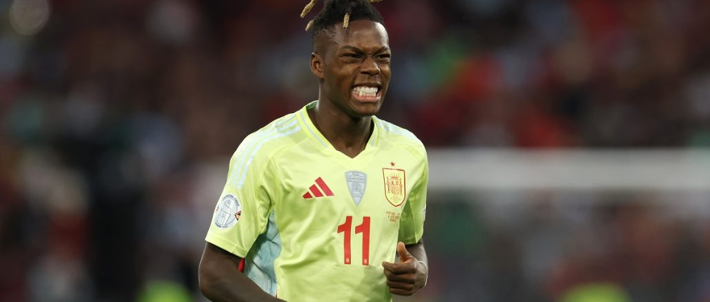 Nico Williams Borran a Nico Williams en un mural del Athletic por su negociación con Barcelona