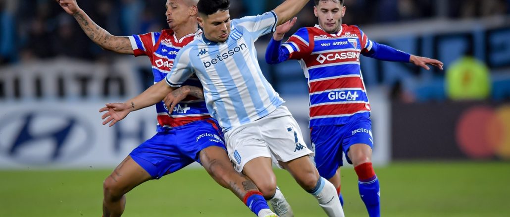 River quiener una figura de Racing como lo es Maxi Salas