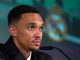 Trent Alexander-Arnold fue presentado oficialmente en el Real Madrid