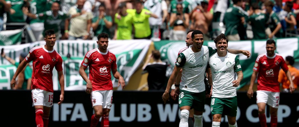 Palmeiras le ganó 2 a 0 a Al Ahly en el Mundial de Clubes Palmeiras venció a Al Ahly y depende de lo que haga ante Inter Miami lo dejará en octavos de final del Mundial de Clubes