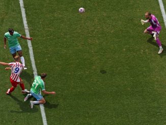 Alexander Sorloth ya lleva 3 goles errados de manera inexplicable en el Mundial de Clubes