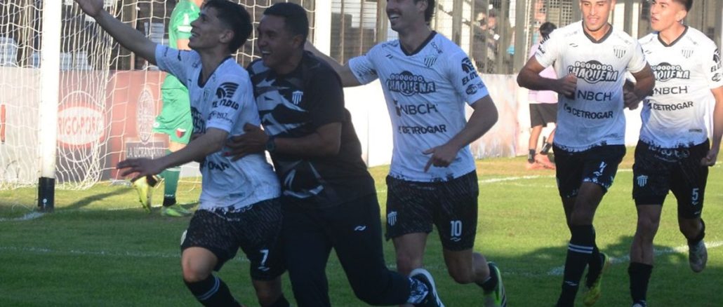 Chaco for Ever 2 Colon 0 Chaco For Ever tuvo un domingo soñado y le dio otro golpe a la pobre campaña de Colón