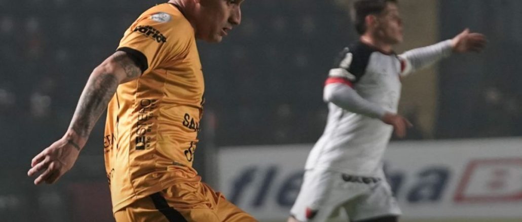 Colón y Mitre reanudan este martes a las 11 de la mañana por solo 10 minutos